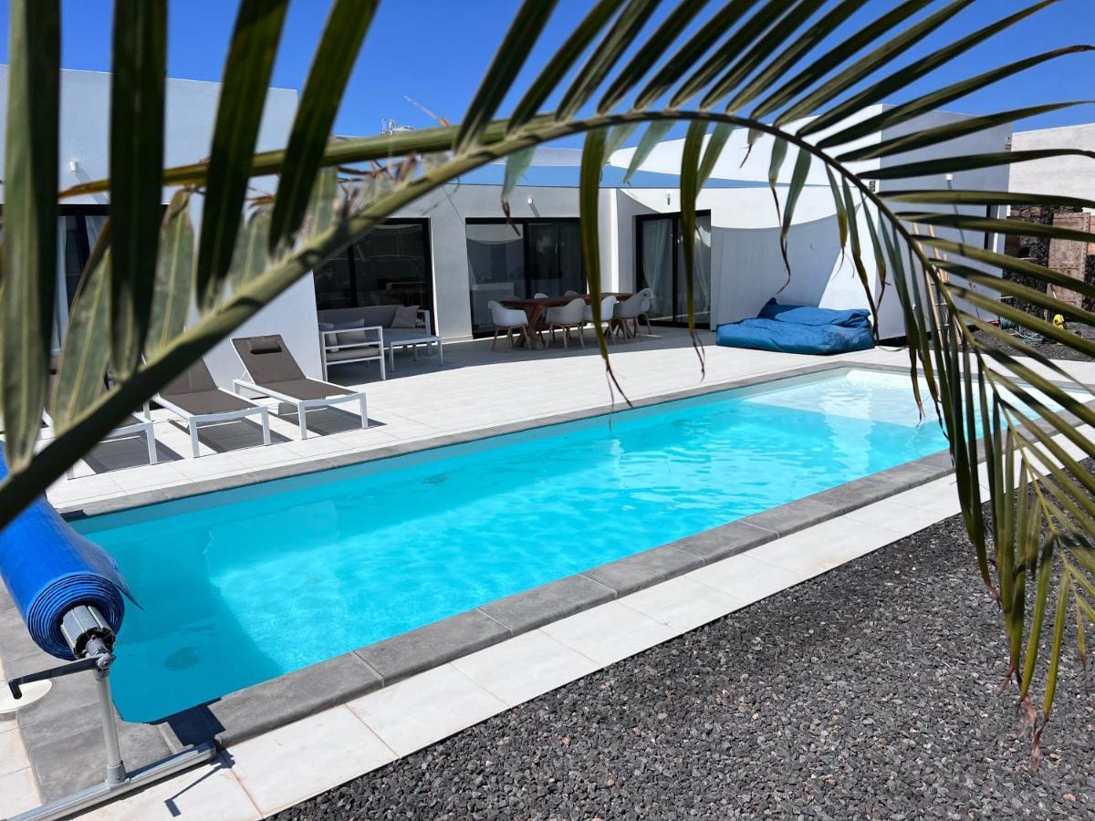 Valentina, Piscine Chauffee Et Serenite * Lajares